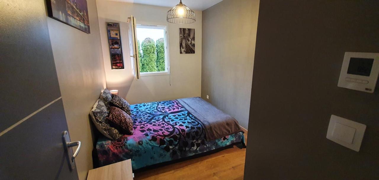1 Chambre Privative Avec Bureau Et Cuisine Dans Maison 105 M2 Montfaucon Montfaucon (Franche-Comte) Exterior foto