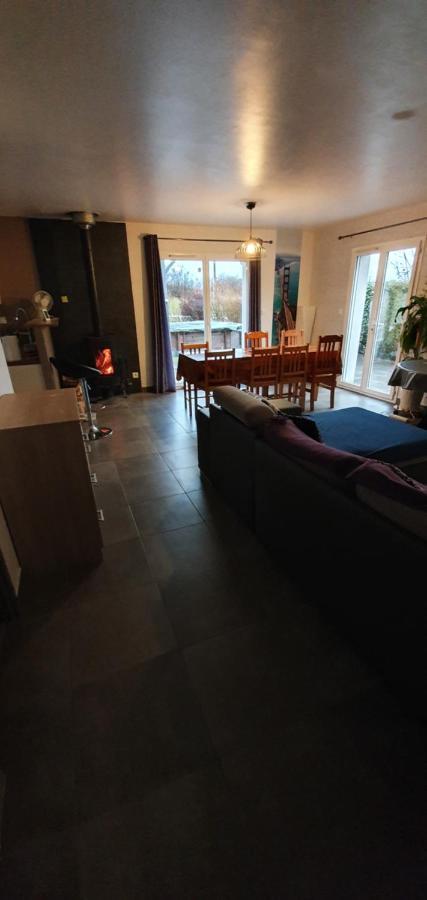 1 Chambre Privative Avec Bureau Et Cuisine Dans Maison 105 M2 Montfaucon Montfaucon (Franche-Comte) Exterior foto