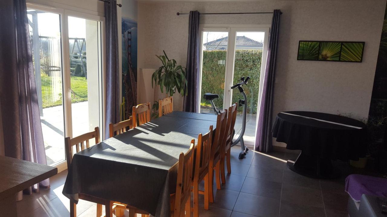 1 Chambre Privative Avec Bureau Et Cuisine Dans Maison 105 M2 Montfaucon Montfaucon (Franche-Comte) Exterior foto